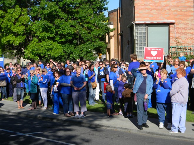As labor negotiations drag on, Providence nurses make a show of solidarity