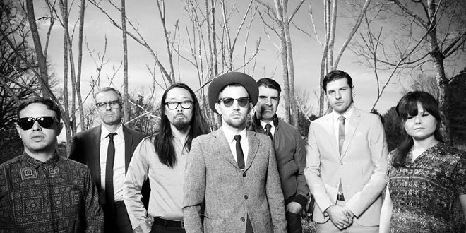 CONCERT REVIEW: The Avett Brothers fired up Airway Heights with their raucous Americana music