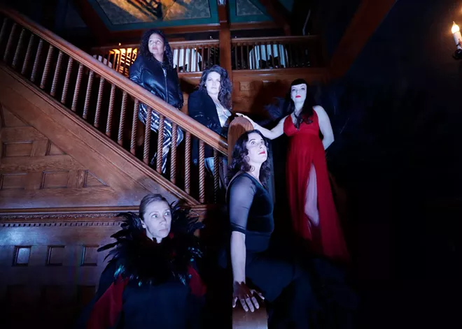 The Glover Mansion hosts Kindling Dance's haunted-house performance inspired by its storied history