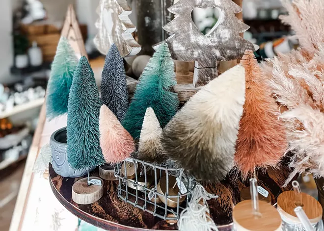 How to make your holiday decor shine this season