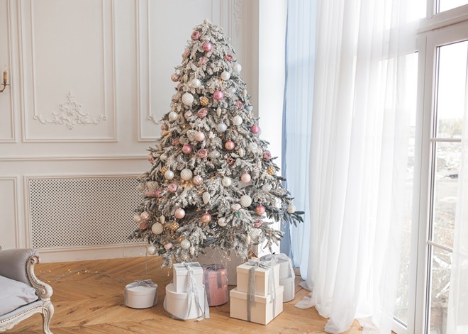 How to make your holiday decor shine this season