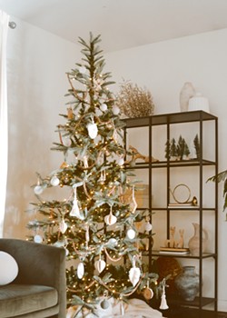 How to make your holiday decor shine this season