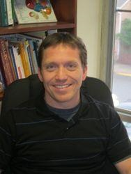 A WSU psychologist talks about how schools can identify and help potential school shooters (2)