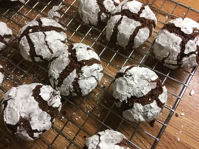 Bitchin' Bites on a Budget: Holiday baking fails and how to cope (7)