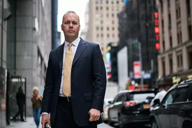 Trump Campaign Aide to Plead Guilty in Mueller Inquiry and Cooperate