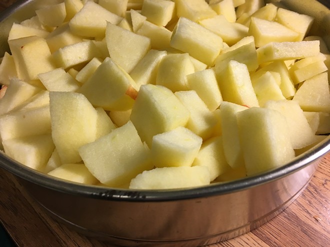 Bitchin' Bites on a Budget: Easy five-ingredient gooey apple cake
