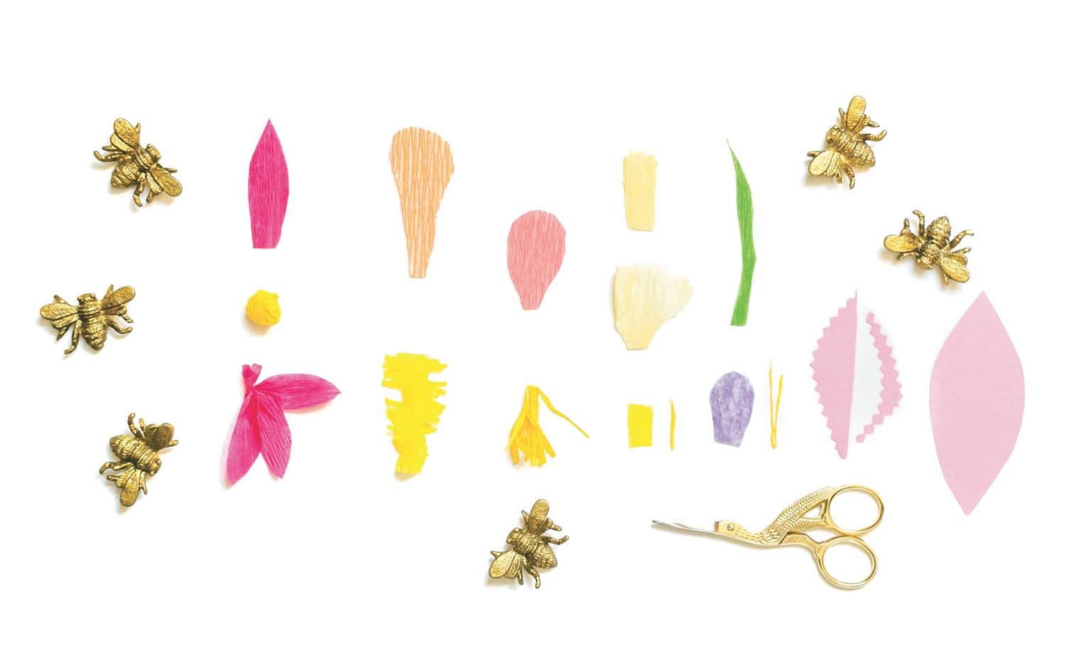 Single stalk bouquets for gifting? Yes please!! #paperflowers  #crepepaperflowers #handmadegifts