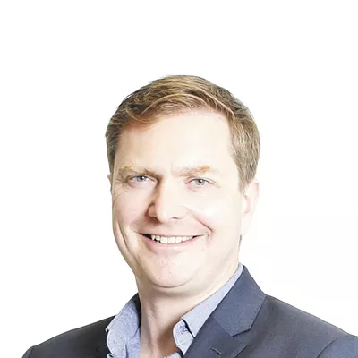 JAMES LOWE