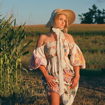 With Raised, Hailey Whitters tries to overcome the country music industry's hurdles to bring her sweet Midwestern tunes to the masses