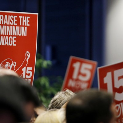 Director of UW minimum-wage hike study says results show 'a tale of two restaurant industries'