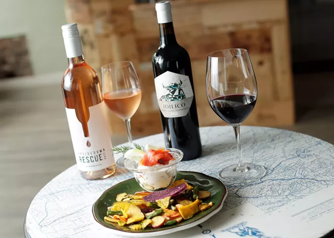 South Perry District's new wine bar, Pacific to Palouse, is a cozy celebration of home - Vimarsana News