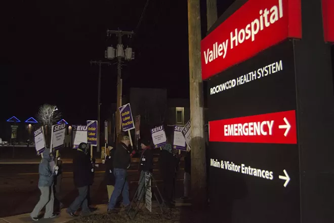 Union nurses and staff strike at Deaconess, Valley hospitals