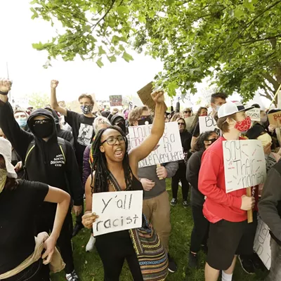 Image: UPDATED: "This is not us": Spokane mayor orders curfew as police try to disperse crowd; officials ask governor for National Guard
